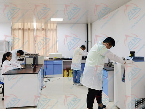 �Ṥ�x��У�ʈDƬ