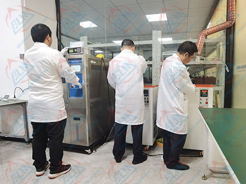 �Ṥ�x��У�ʈDƬ