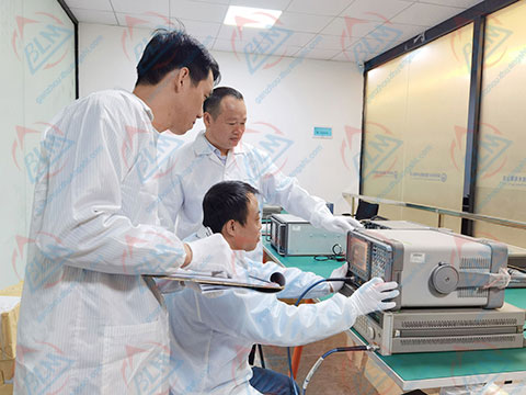 늌W�x���z���DƬ