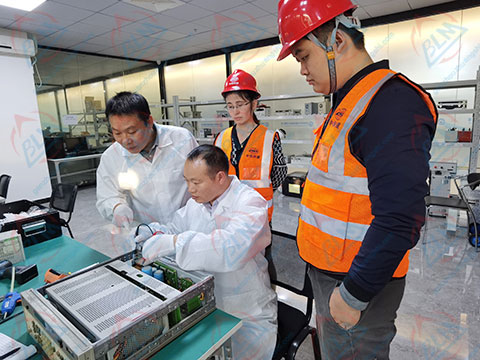 ���r��Keithley�x���S�ވDƬ