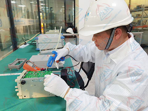 �ǵ�Keysight�x���S�ވDƬ