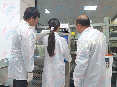 �ṤӋ��У�ʌ���҈DƬ