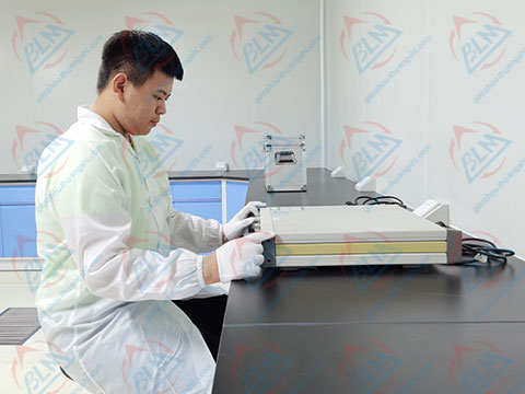 �o��늃x��У�ʌ���҈DƬ