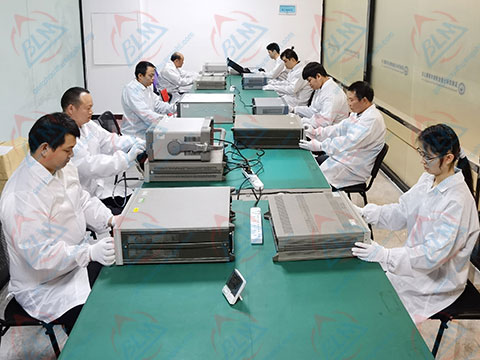 �o��늃x��У�ʌ���҈DƬ